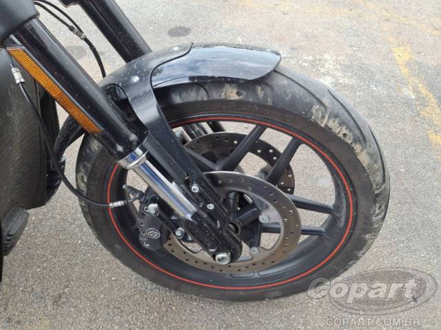 2015 HARLEY-DAVIDSON VRSC 