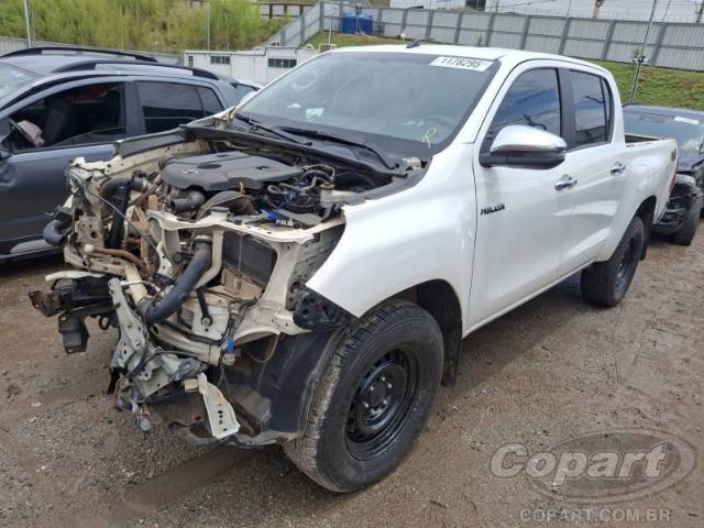 2020 TOYOTA HILUX CD 
