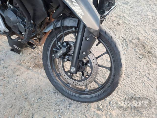 2023 HONDA CB 300F 
