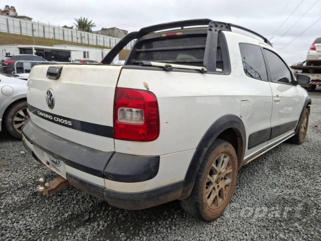 2016 VOLKSWAGEN SAVEIRO CD 