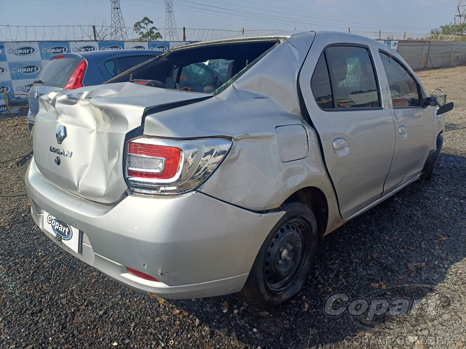 2023 RENAULT LOGAN — leilão em Canoas/RS (foto 4)