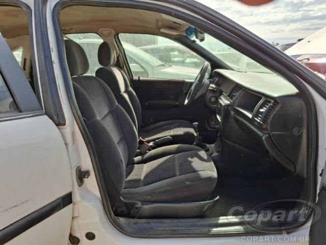 1998 CHEVROLET VECTRA 