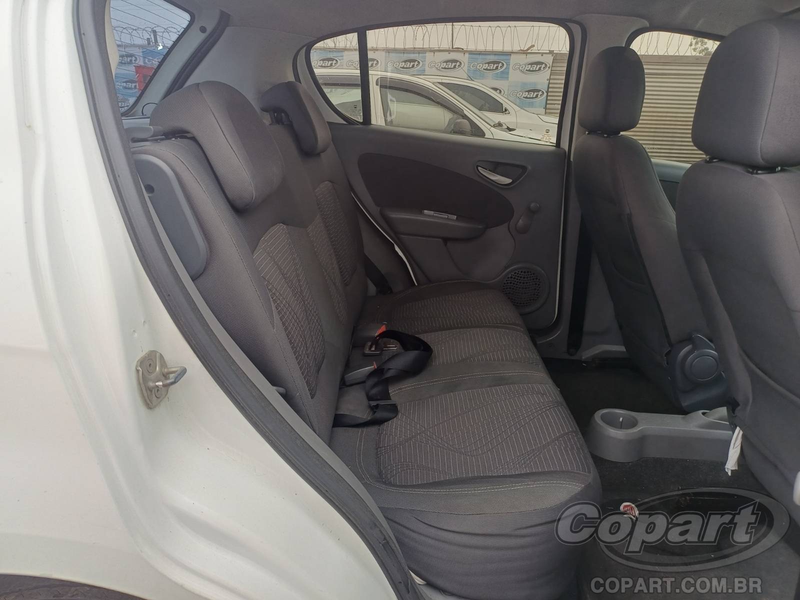 Foto 6 de 10: 2013 FIAT PALIO