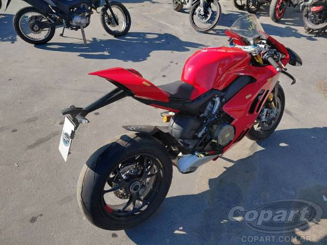 2024 DUCATI PANIGALE 