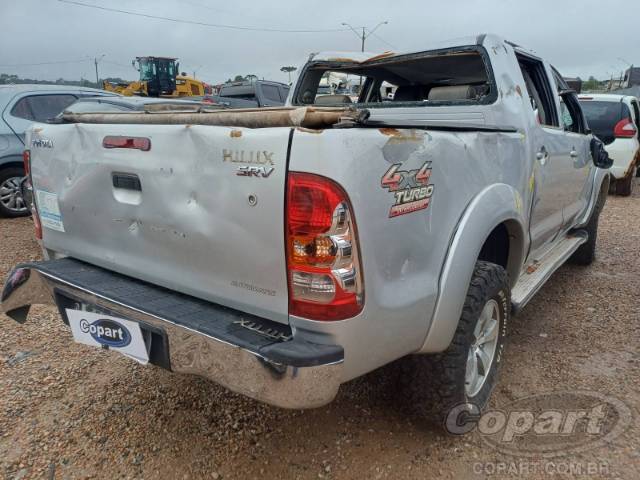 2010 TOYOTA HILUX CD 