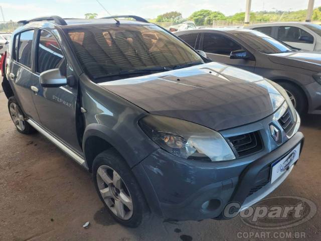 2010 RENAULT SANDERO 