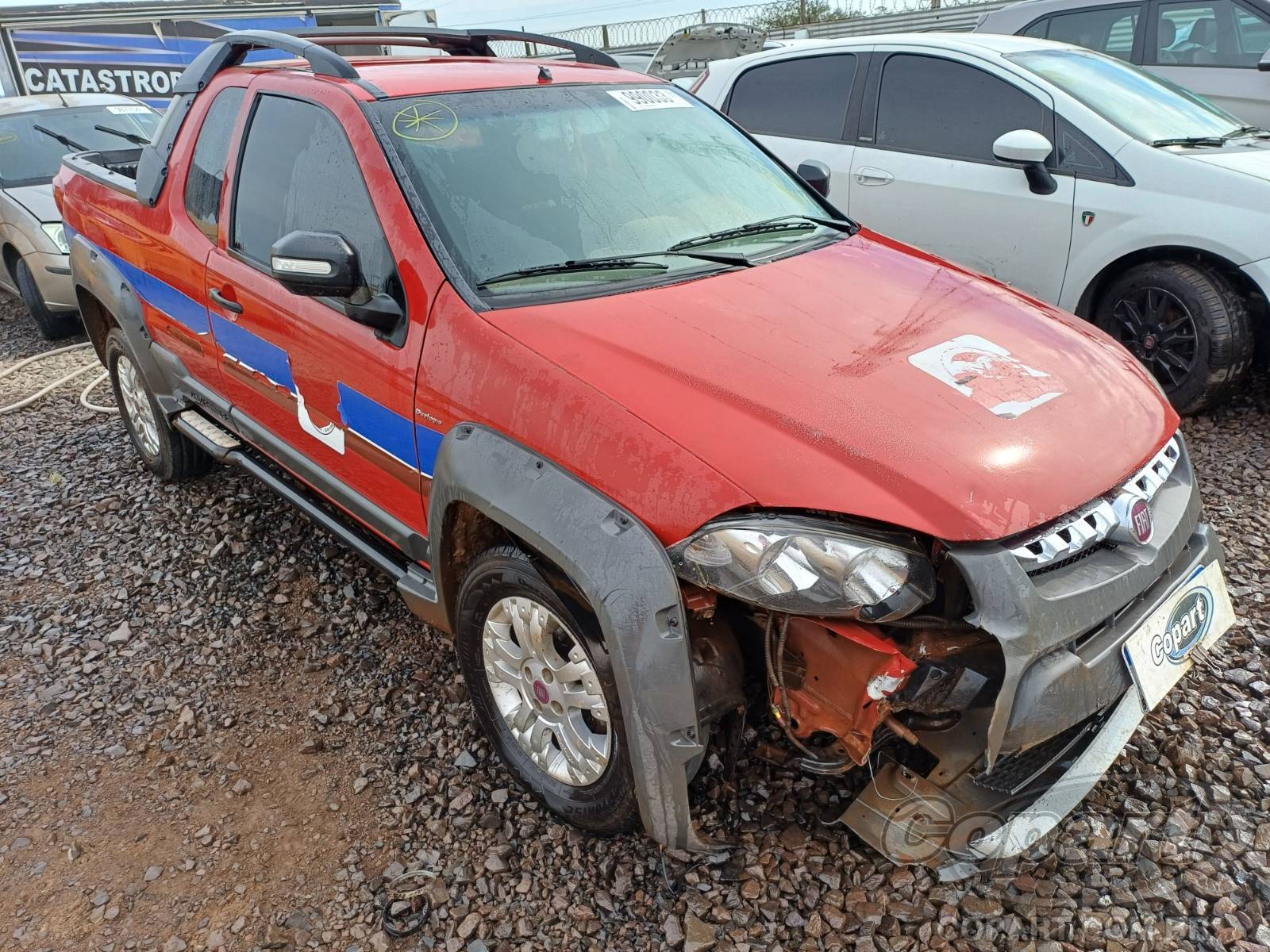 Veículo FIAT STRADA CE FIAT STRADA CE Adventure 1.8 16V E.torQ 2014 2014 em leilão