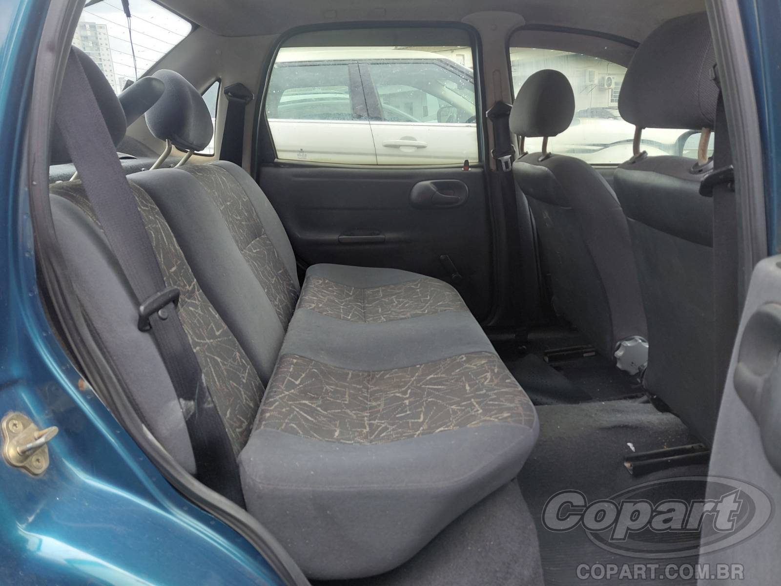 Foto 6 de 10: 2002 CHEVROLET CORSA SEDAN