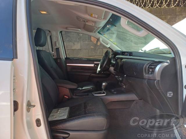 2025 TOYOTA HILUX CD 