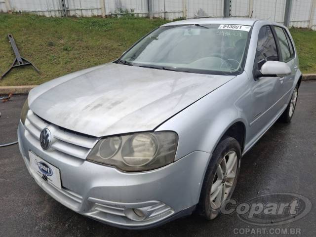 2010 VOLKSWAGEN GOLF 