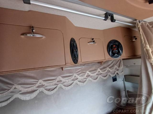 2021 MERCEDES BENZ ACTROS 
