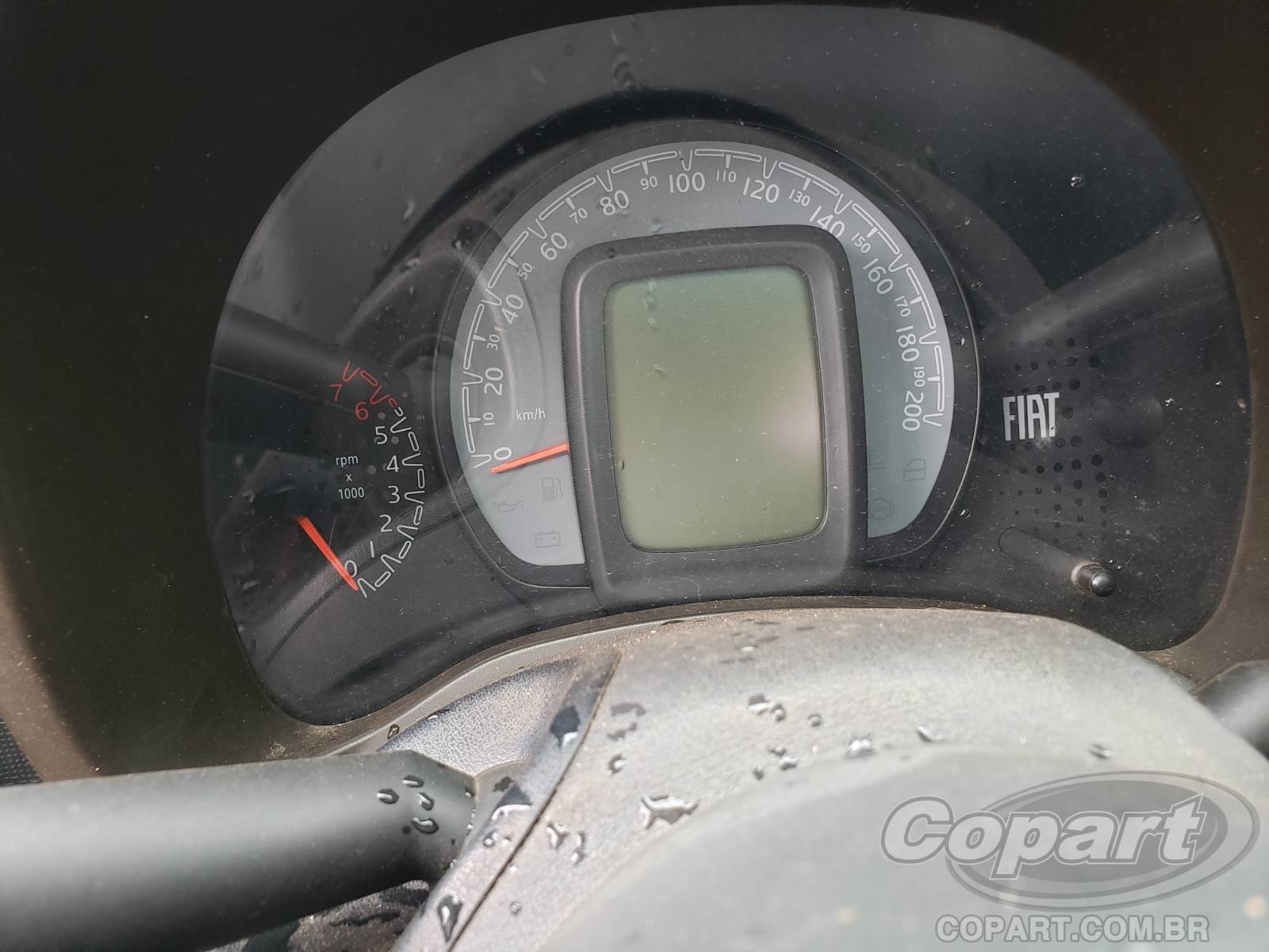 Foto 8 de 10: 2017 FIAT MOBI
