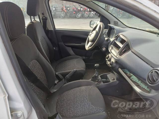 2021 FIAT UNO 