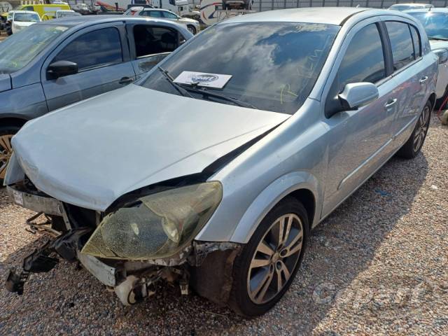 2011 CHEVROLET VECTRA HATCH 