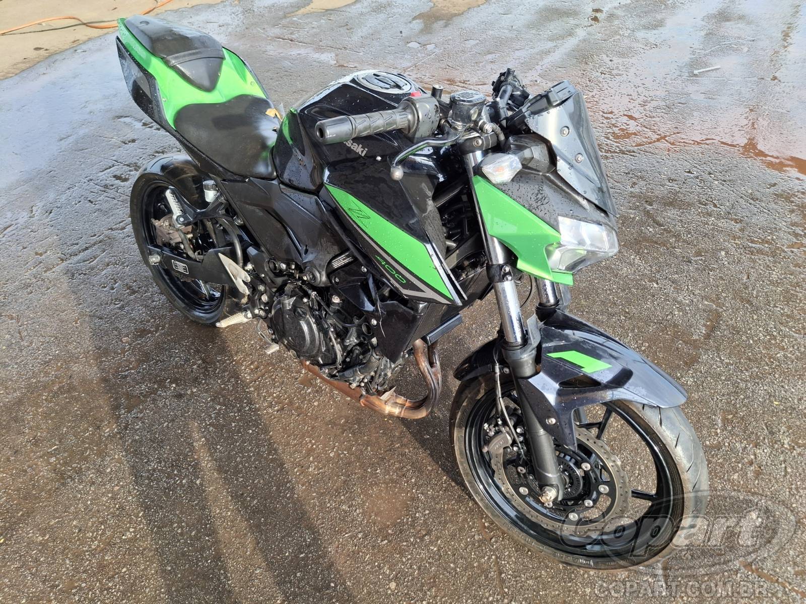 Kawasaki Z400 2022 Pequena Monta Roubada