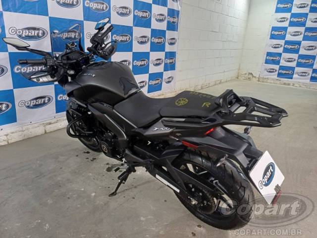 2025 BAJAJ DOMINAR 