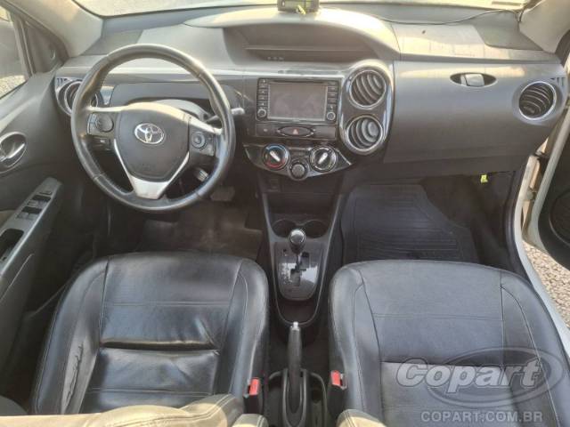 2017 TOYOTA ETIOS SEDA 