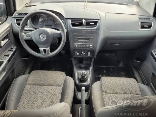 2013 VOLKSWAGEN FOX 