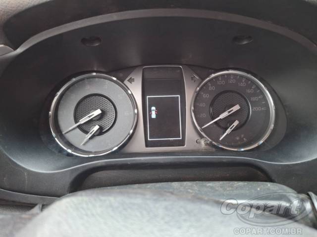 2021 TOYOTA HILUX CD 