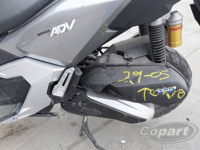 2025 HONDA ADV 