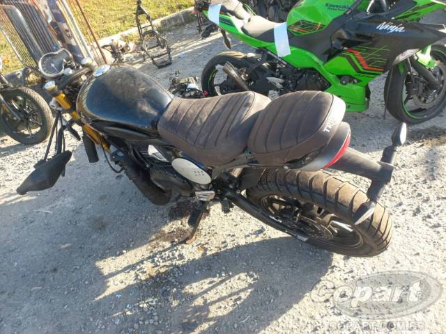 2025 TRIUMPH SCRAMBLER 