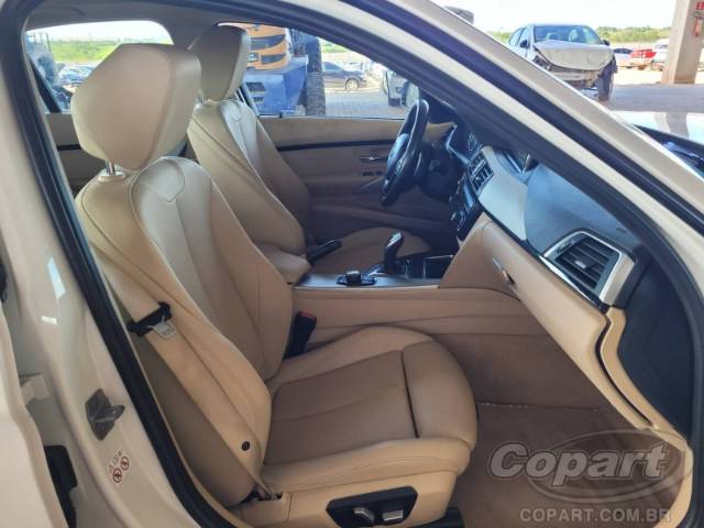2018 BMW SERIE 3 