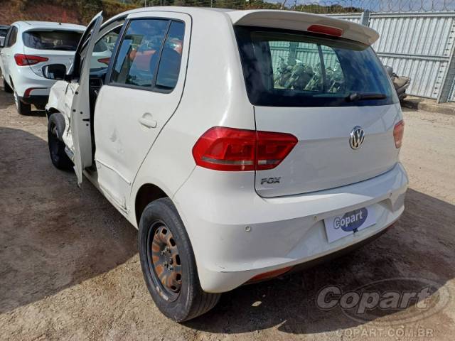 2015 VOLKSWAGEN FOX 