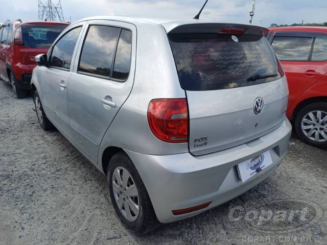 2013 VOLKSWAGEN FOX 