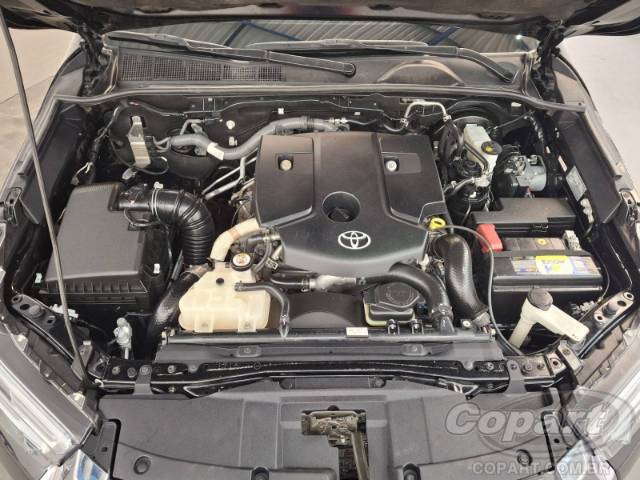 2024 TOYOTA HILUX CD 