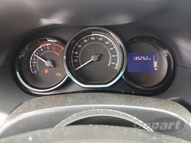 2019 RENAULT DUSTER OROCH 