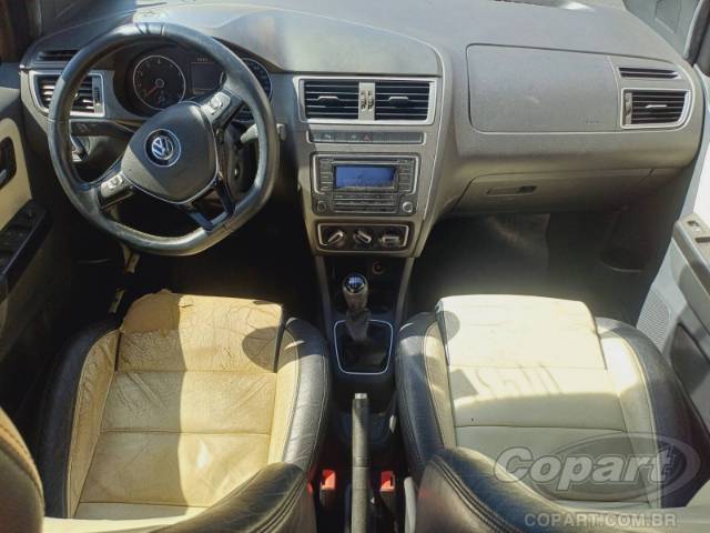 2016 VOLKSWAGEN FOX 