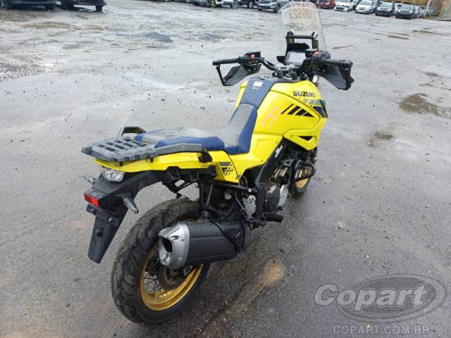 2022 SUZUKI V-STROM 
