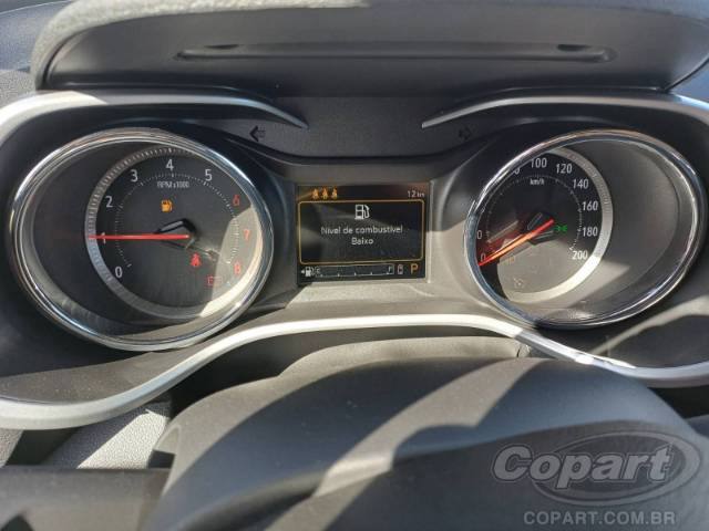 2025 CHEVROLET TRACKER 