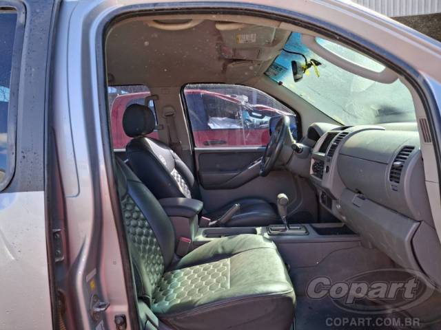 2009 NISSAN FRONTIER CD 