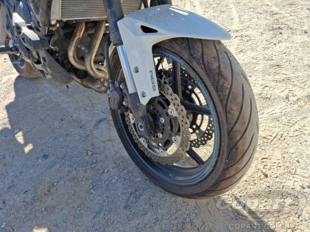 2025 KAWASAKI VERSYS 