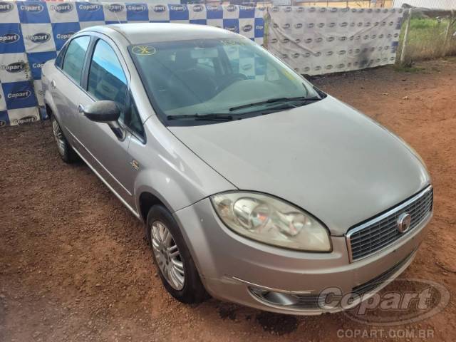 2013 FIAT LINEA 