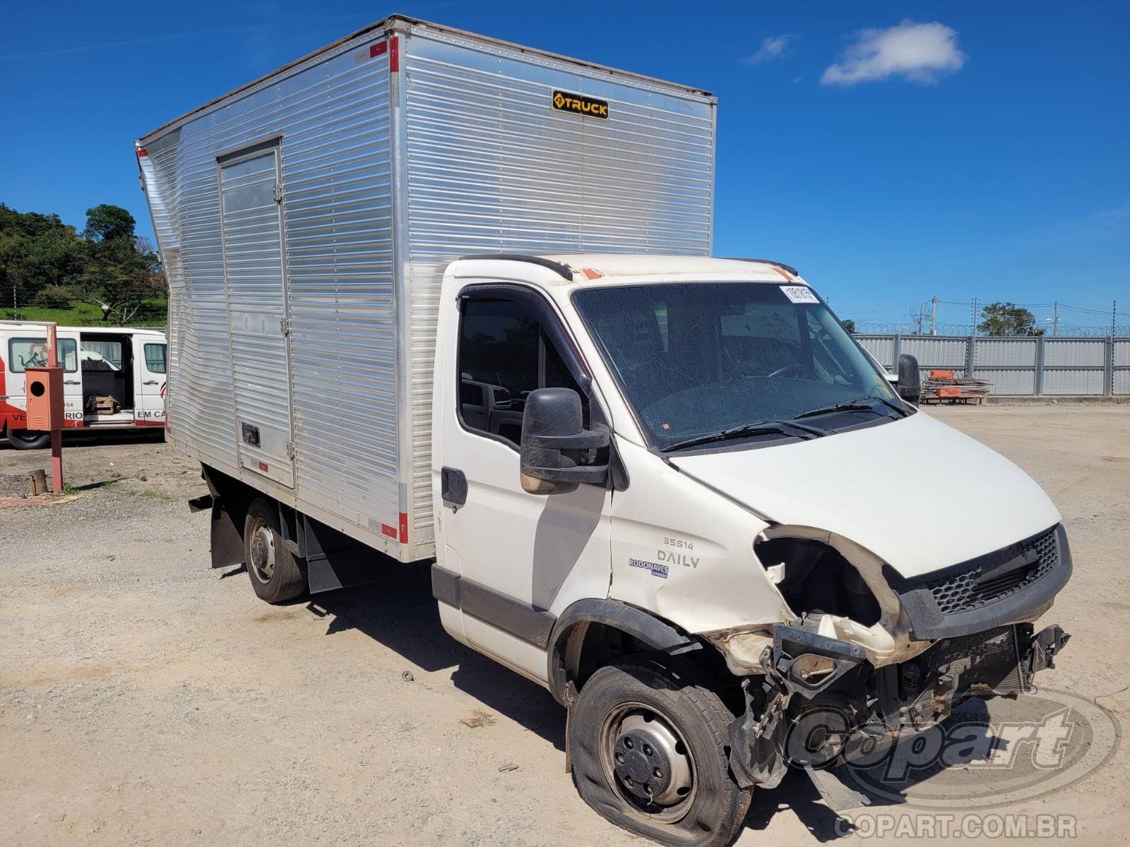 Veículo IVECO Daily IVECO DAILY CHASSI 2016 2016 em leilão