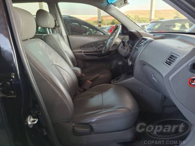 2010 HYUNDAI TUCSON 