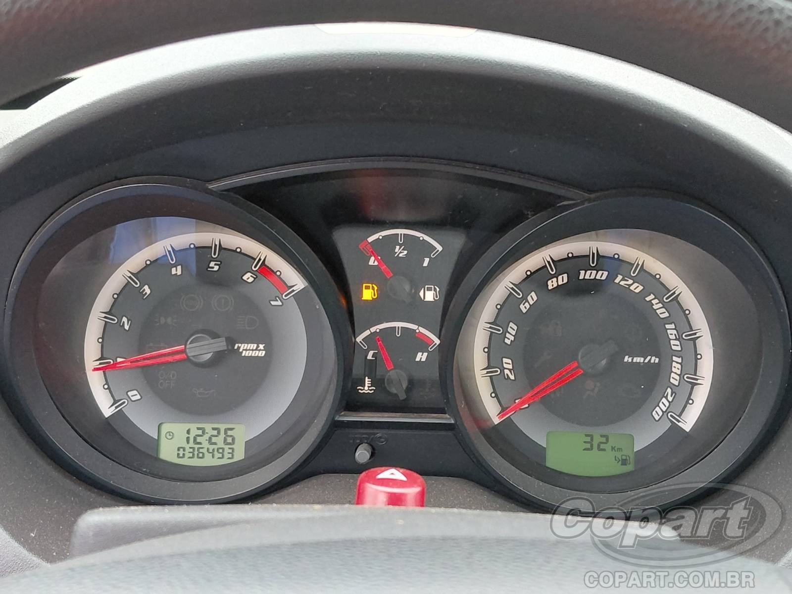 2013 FORD FIESTA — foto 8 de 10