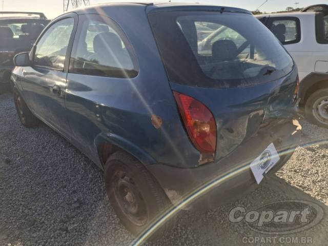 2001 CHEVROLET CELTA 
