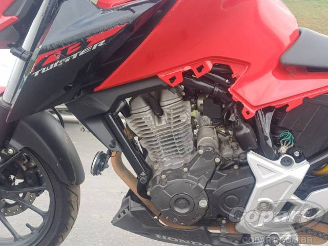 2023 HONDA CB 300F 