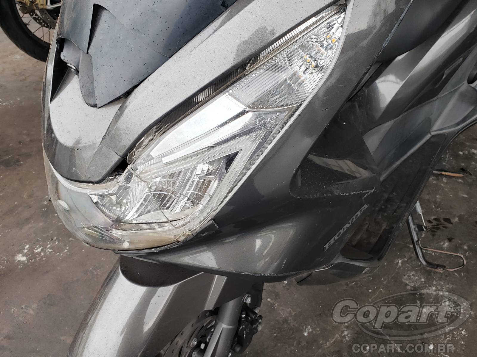 Foto 12 de 13: 2016 HONDA PCX
