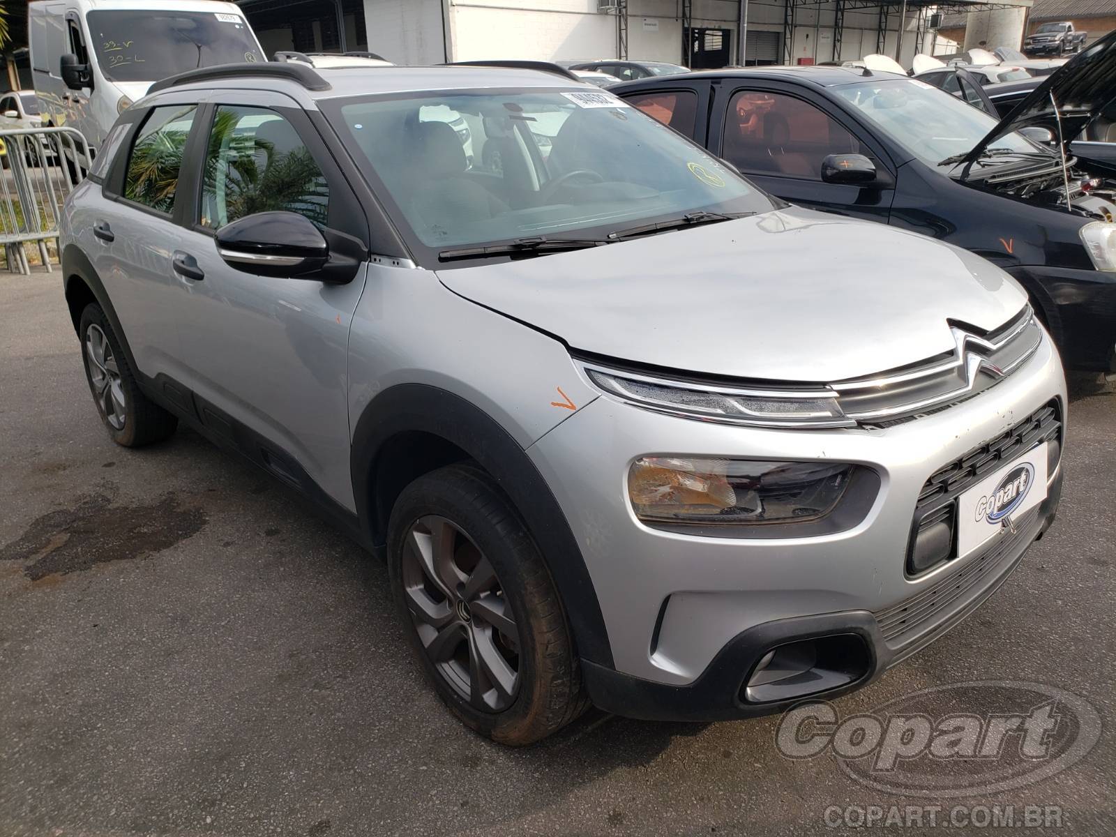 Citroen C4 Cactus Feel 1.6 16V VVT 2023 Enchente Médio