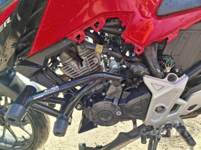 2023 HONDA CB 300F 