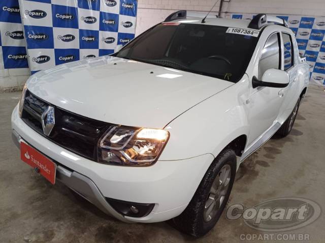 2022 RENAULT DUSTER OROCH 