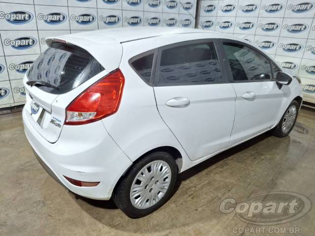 2015 FORD FIESTA 