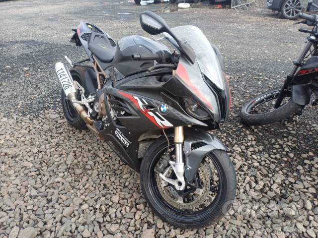 2022 BMW S 1000 