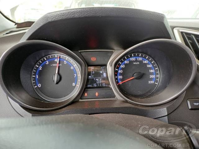 2014 HYUNDAI HB20S 
