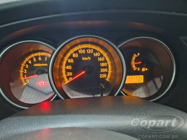 2010 NISSAN GRAND LIVINA 