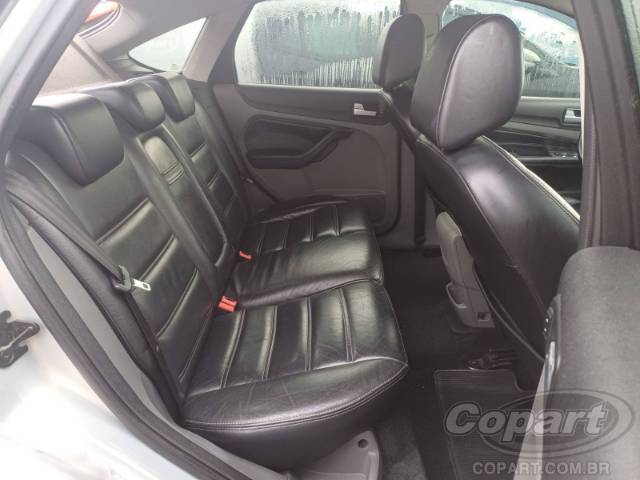 2010 FORD FOCUS 